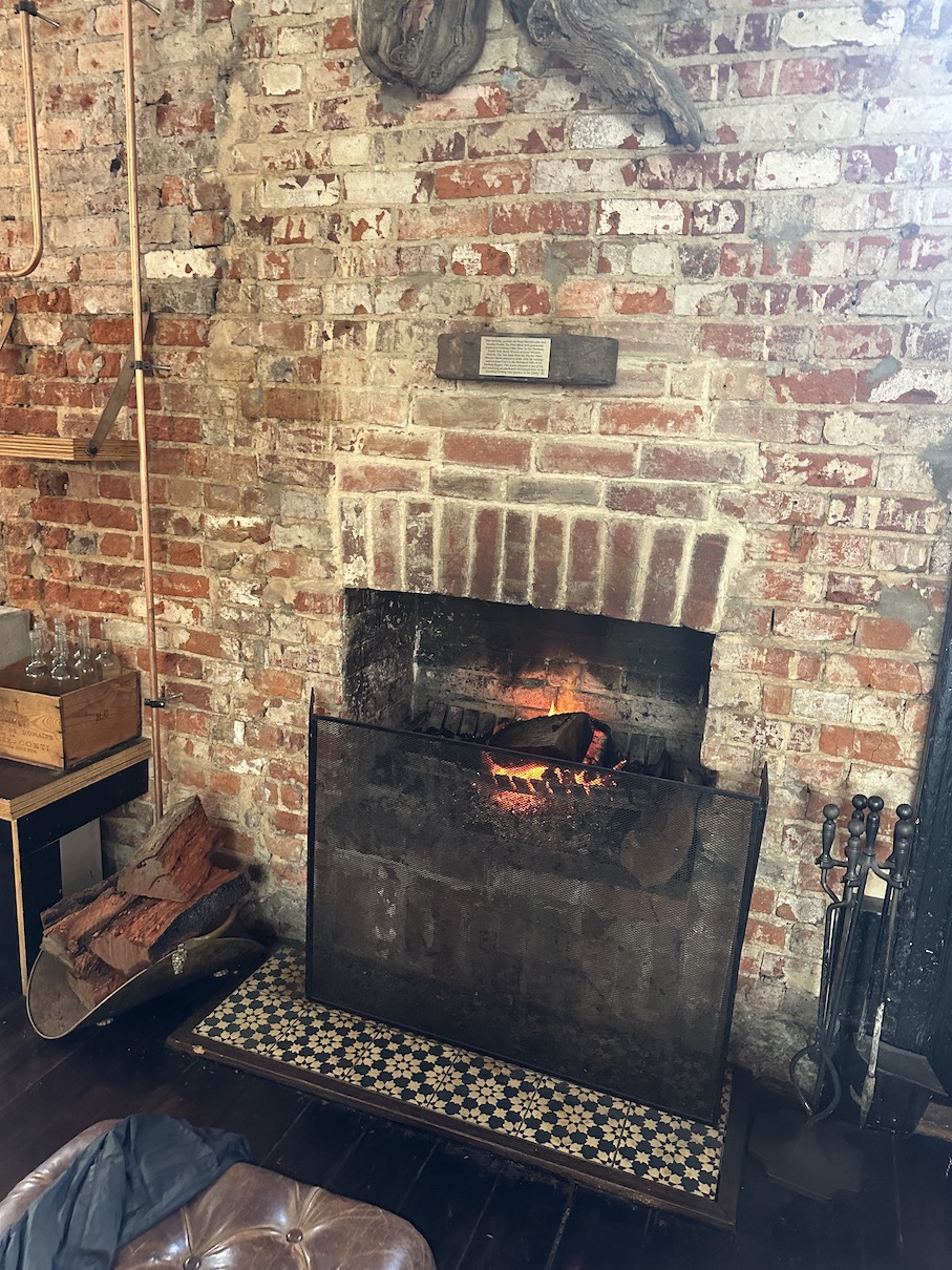 Our Top 5 Fireplaces to Celebrate Winter in Geelong